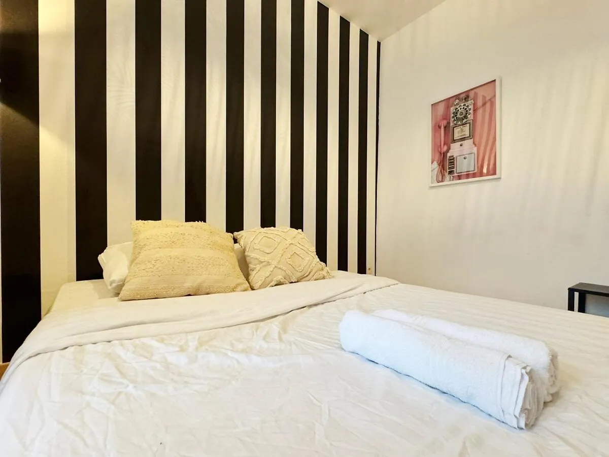 Apartament Suite Axelle - Check In H24 - Wifi Lyon